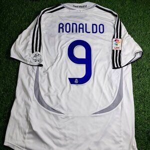 Ronaldo Real Madrid 2006 2007 Home Soccer Jersey Shirt XL SKU# 060879
